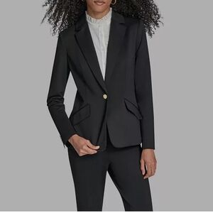 Elegant Black Women's Blazer